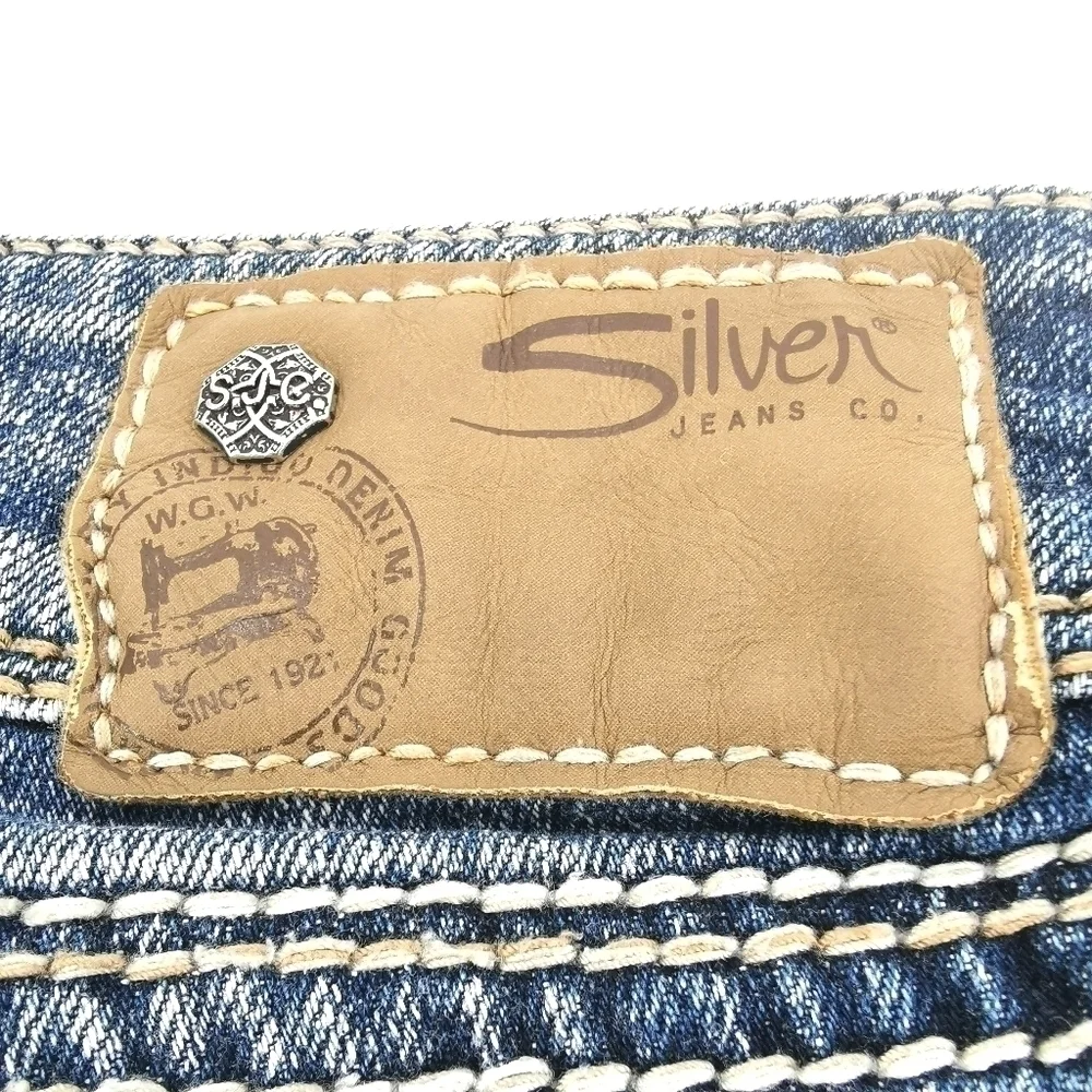Silver Women’s 26 Silver Suki Denim Bling Shorts